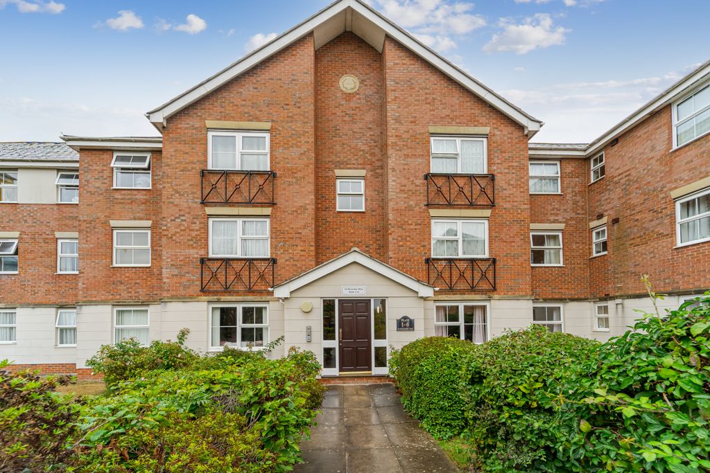 Property photo 1 of 13 1 Bed Flat For Sale