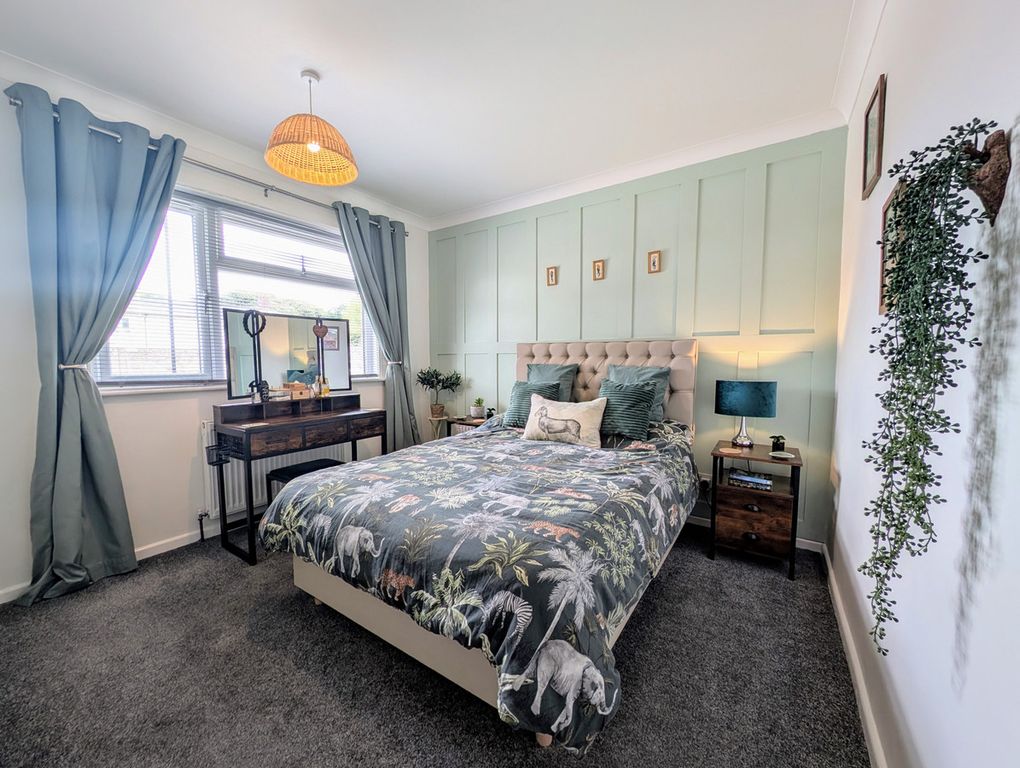 Property photo 1 of 37