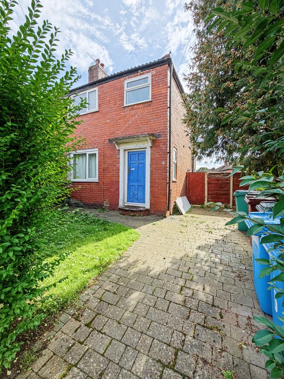 Property photo 1 of 11