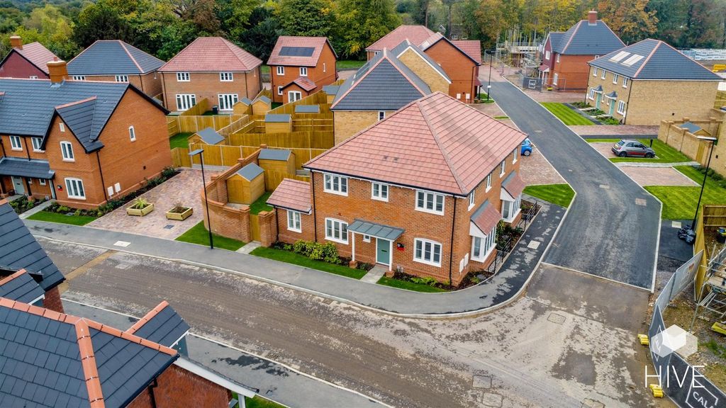 Property photo 1 of 29 The Everglade