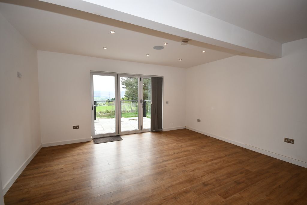 Additional image 3 of 3 bed detached house to rentAbriachan IV3