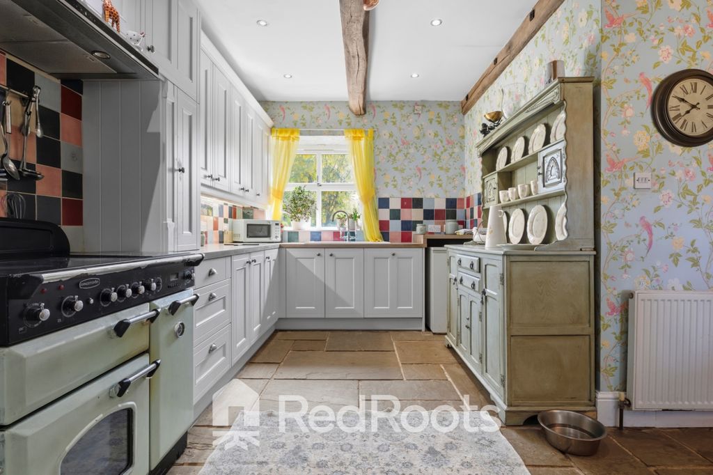 Property photo 2 of 30 5087191