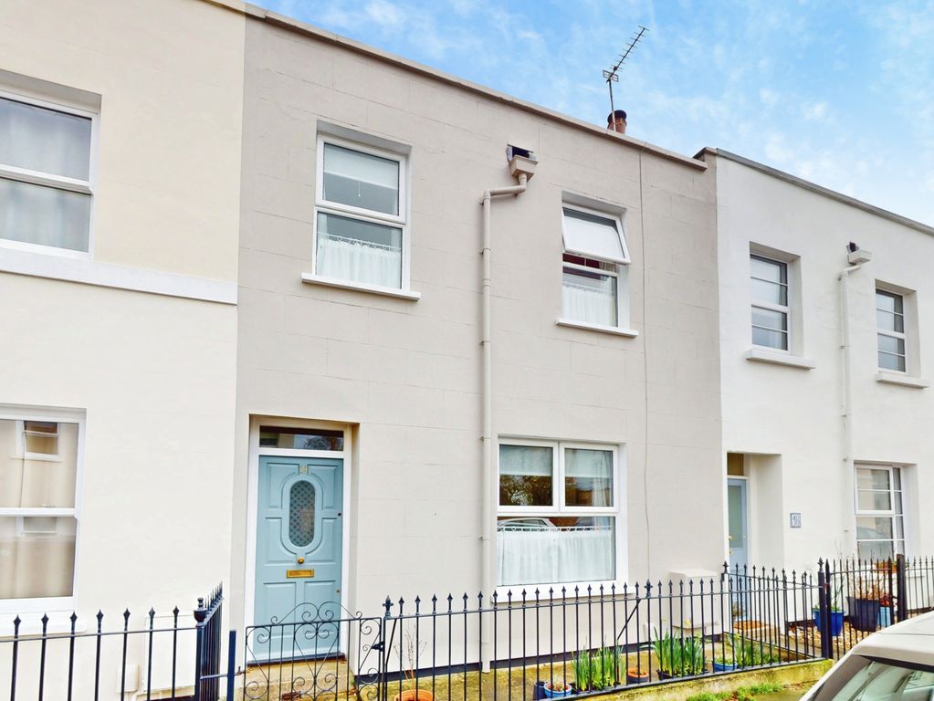 Property photo 1 of 16 530E0375-03092026_103222