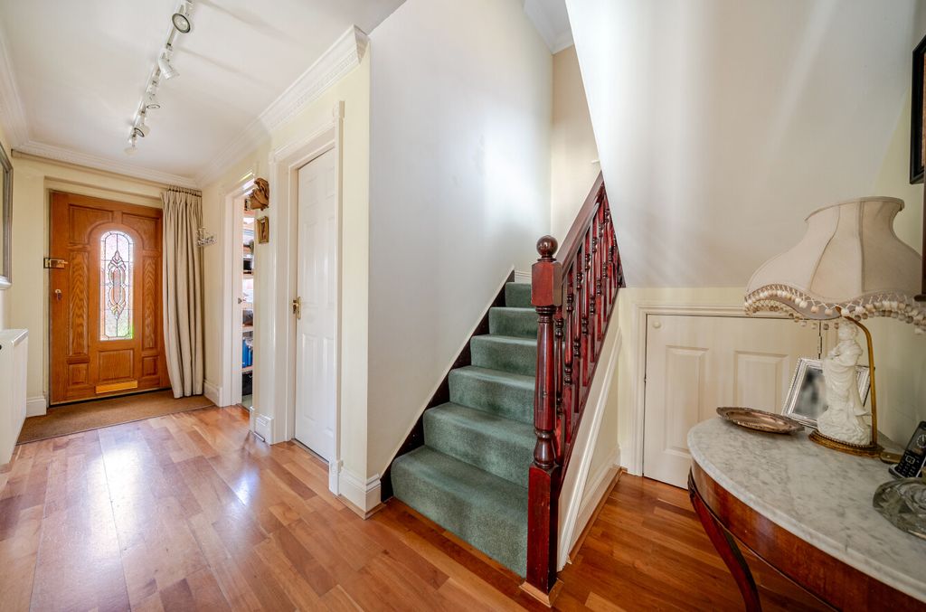 Additional image 9 of 5 bed detached house for saleArthur Road, Southampton SO15