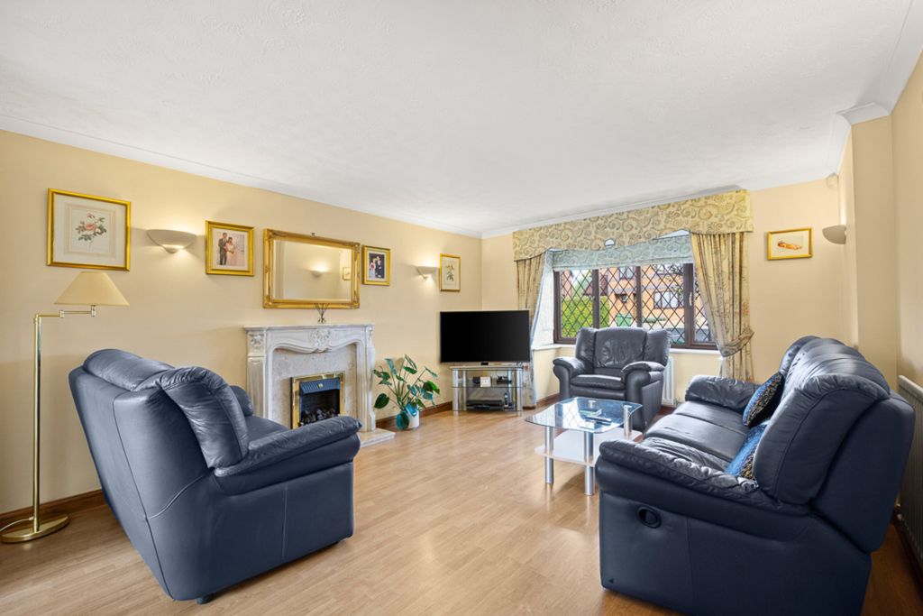 Property photo 3 of 22