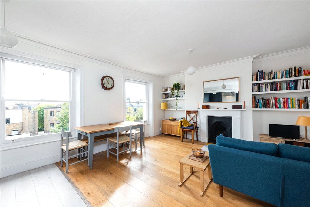 Property photo 1 of 14 Picture No. 05
