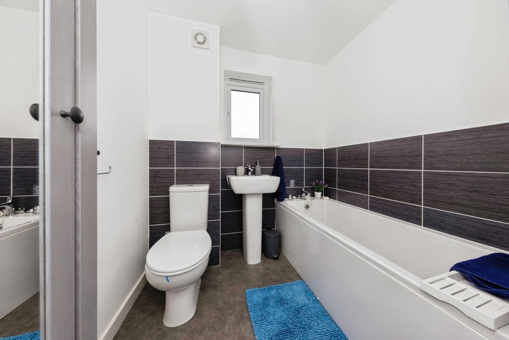 Additional image 15 of 3 bed detached house for saleHeol Y Plas, Carway, Kidwelly, Carmarthenshire SA17