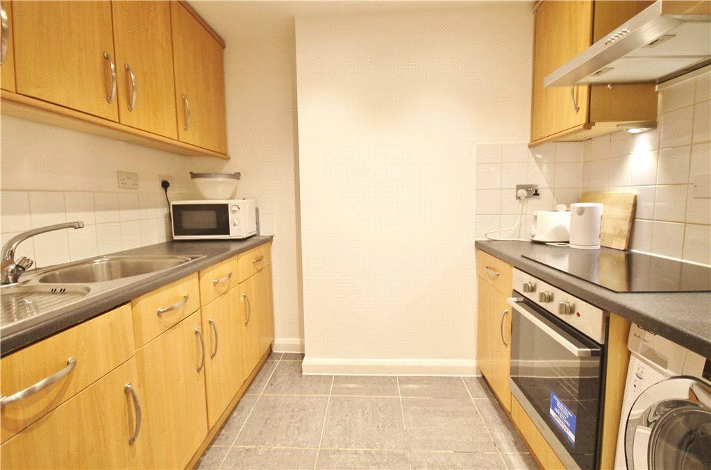 Property photo 3 of 5 Kitchen