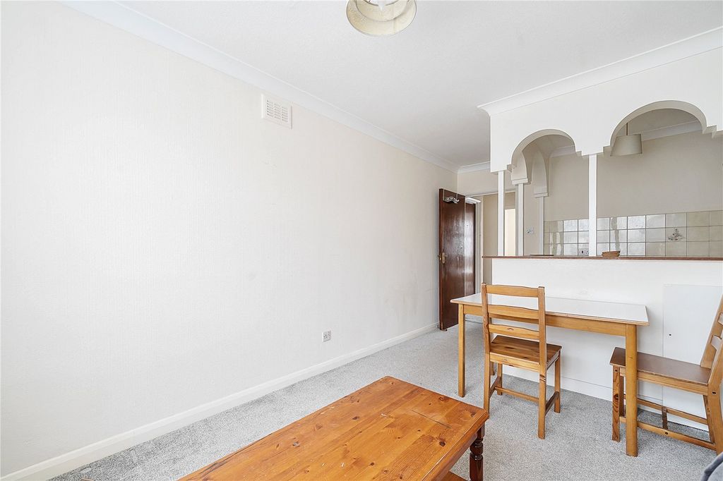 Property photo 3 of 15 Picture No. 03