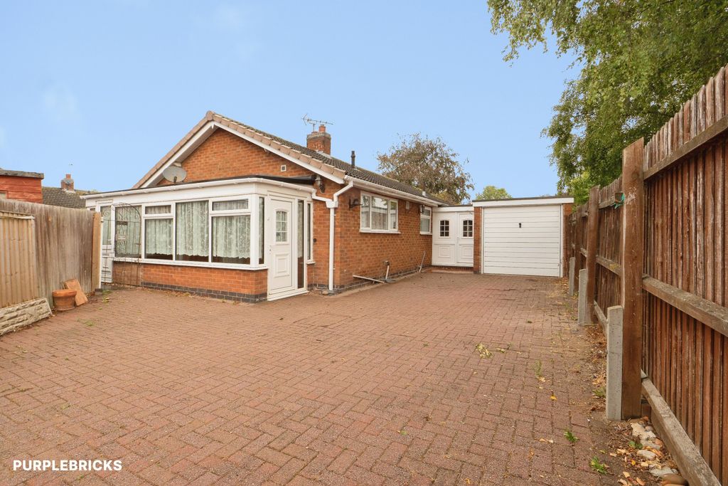 Property photo 1 of 24