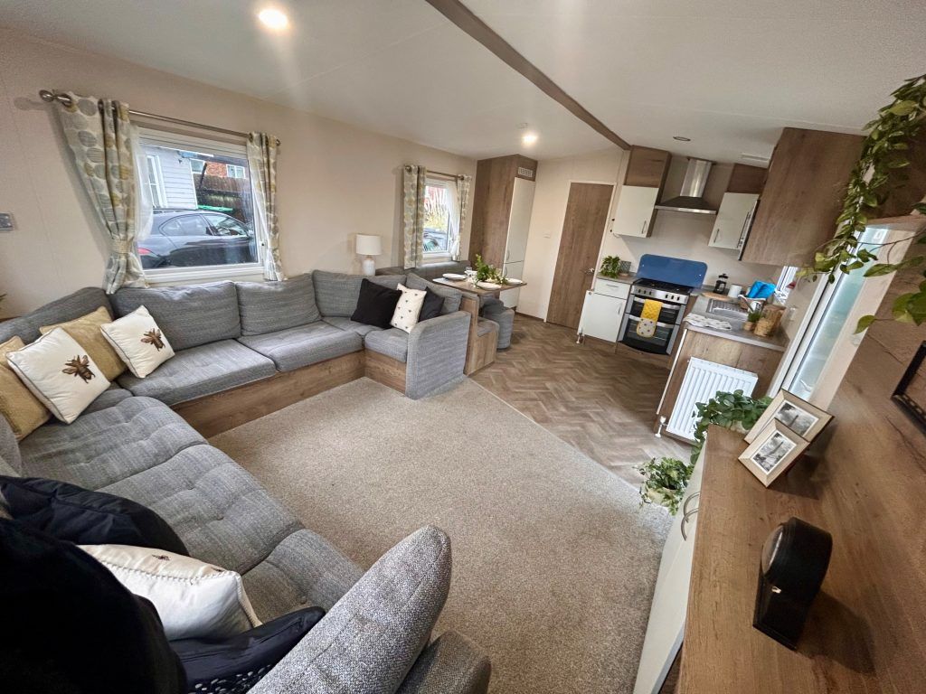 Property photo 1 of 14 Abi Trieste 2020 Car0064617 127306240.Jpeg