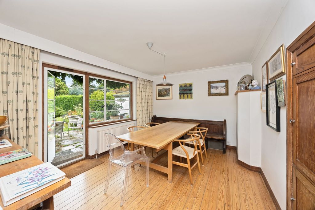 Additional image 6 of 6 bed detached house for saleBrighton Road, Horsham RH13