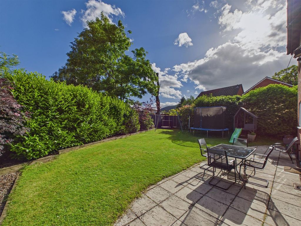 Property photo 2 of 19 Cam03972G0-Pr0359-Still034.Jpg