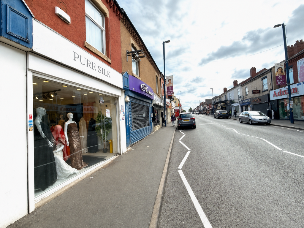 Property photo 3 of 8 Pure Silk 2