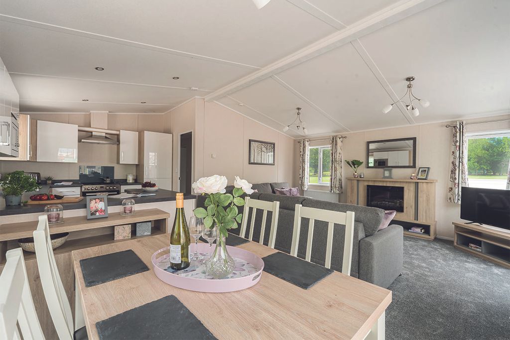 Property photo 1 of 3 Seaview Gorran Haven- -Beechwood-89000