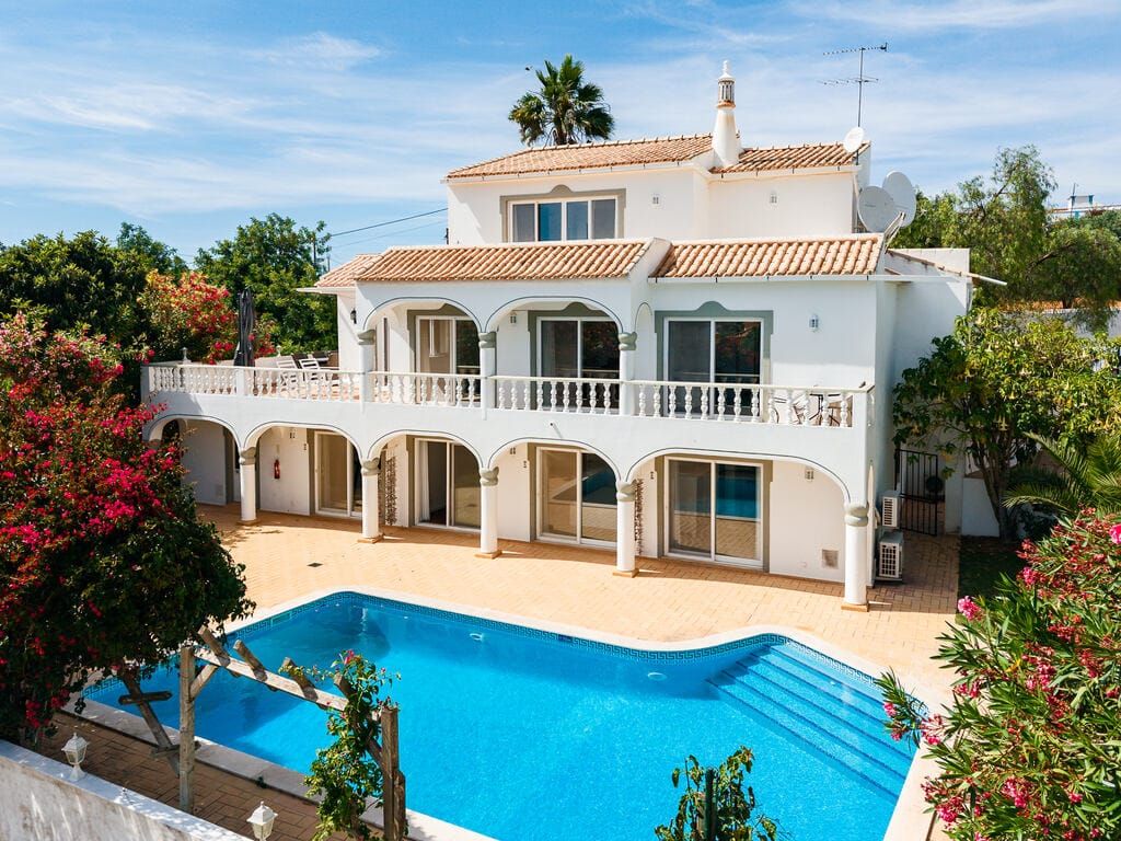 Property photo 1 of 31 Algarve Villa Ptbolv502T 1