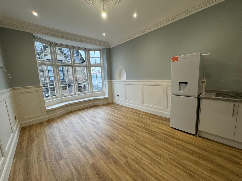 Property photo 2 of 12 Photo 2