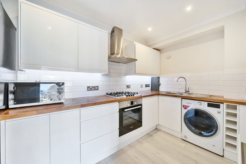 Property photo 3 of 6 1272471 (5)
