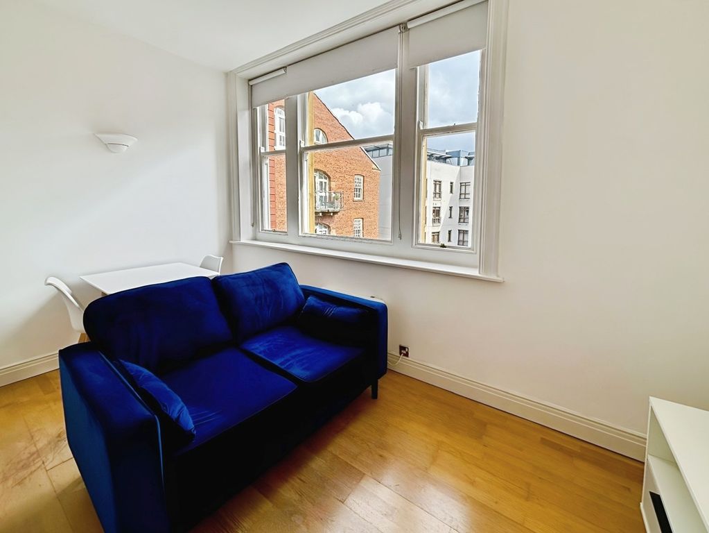 Property photo 2 of 10 Picture No. 25