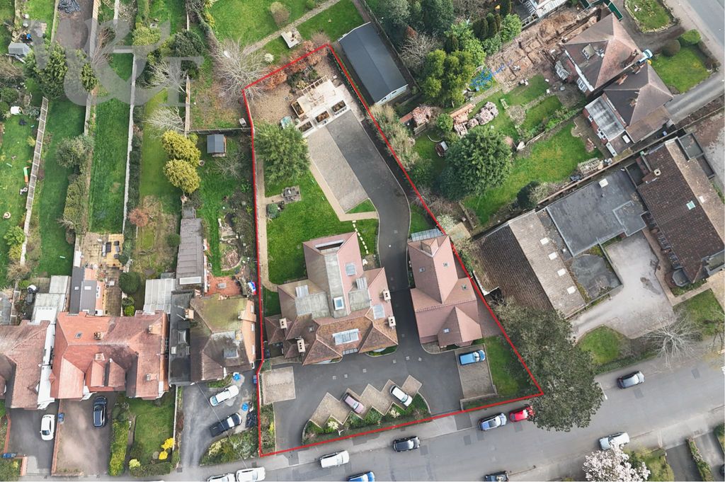 Property photo 2 of 38 Photo 37