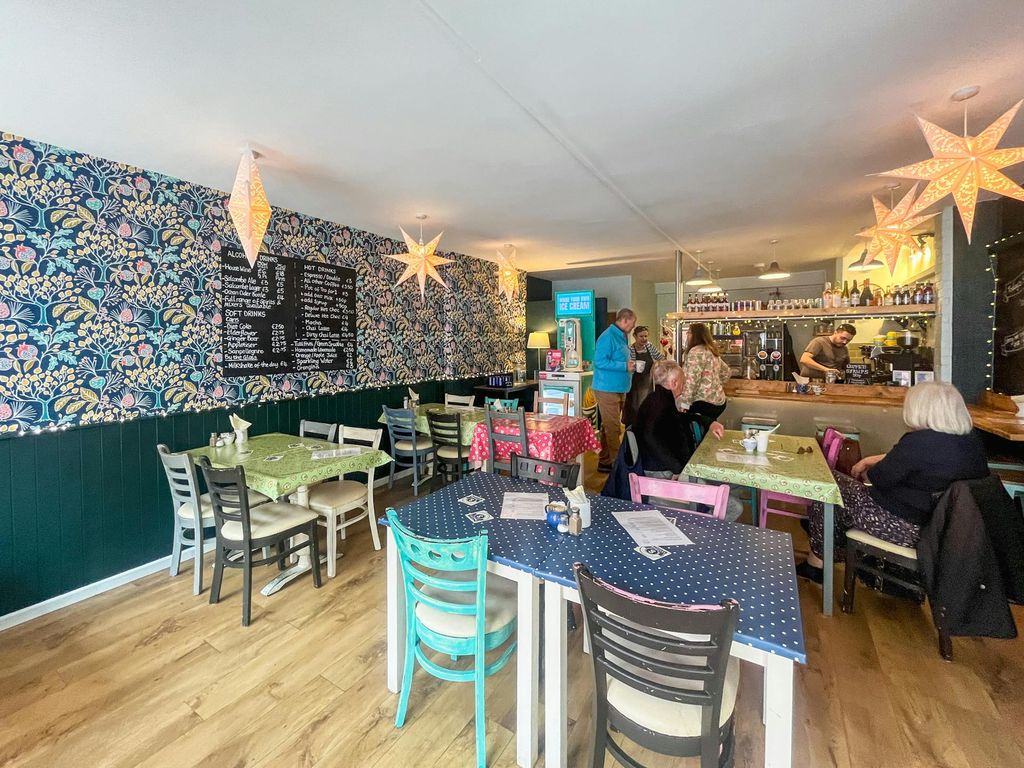 Property photo 2 of 7 11.Jpg