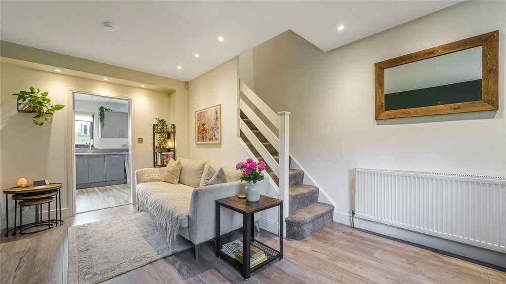 Property photo 2 of 15 Picture No. 04