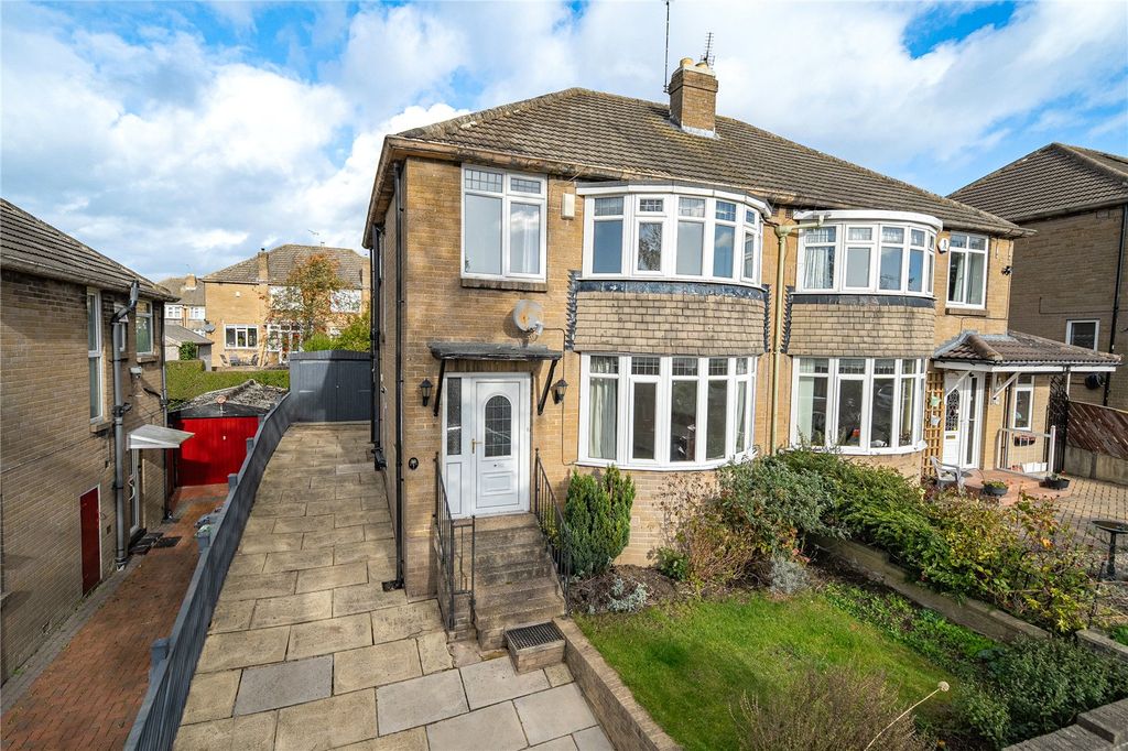 Property photo 1 of 18 Picture No. 02