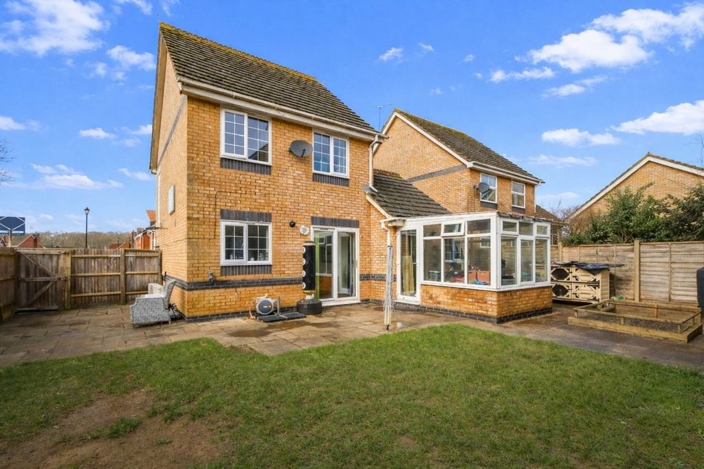 Property photo 2 of 20