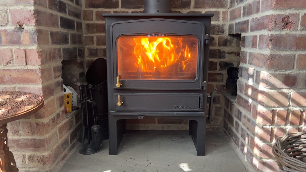 Property photo 2 of 17