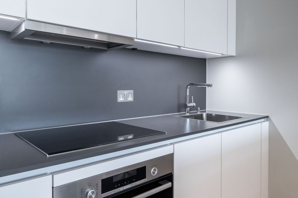 Property photo 1 of 24 Kitchen