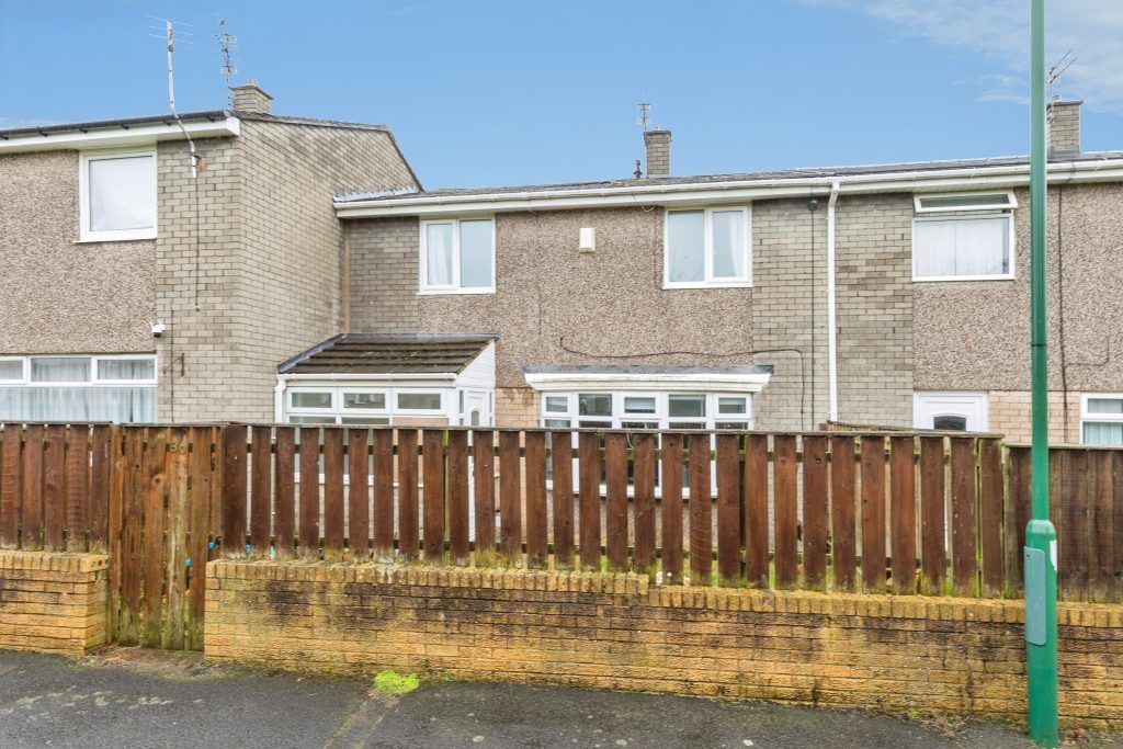 Property photo 1 of 9