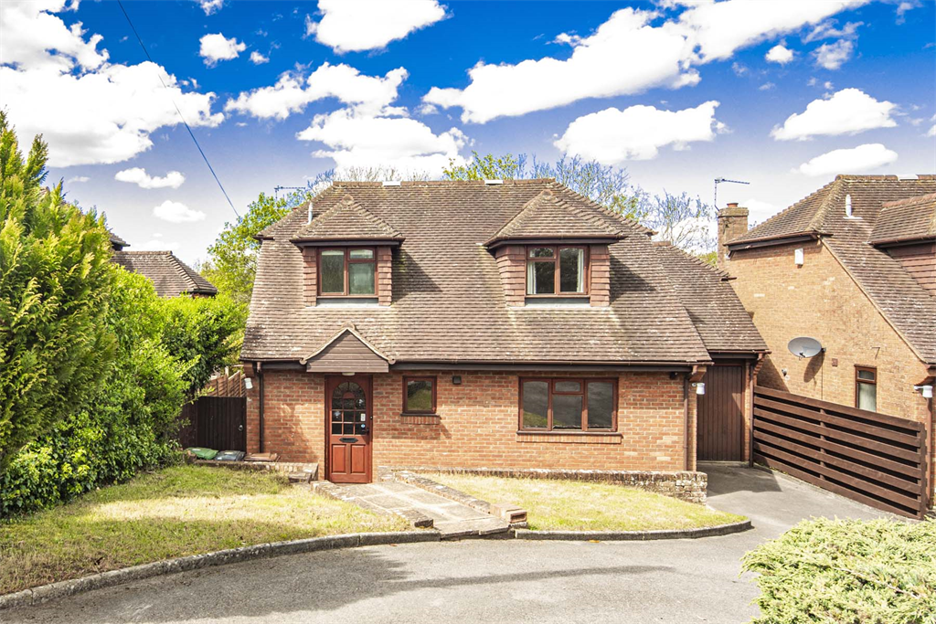 Property photo 2 of 17
