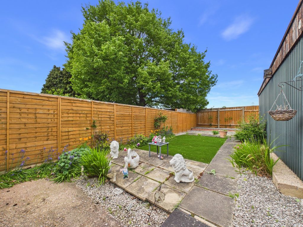 Property photo 2 of 11 5117655
