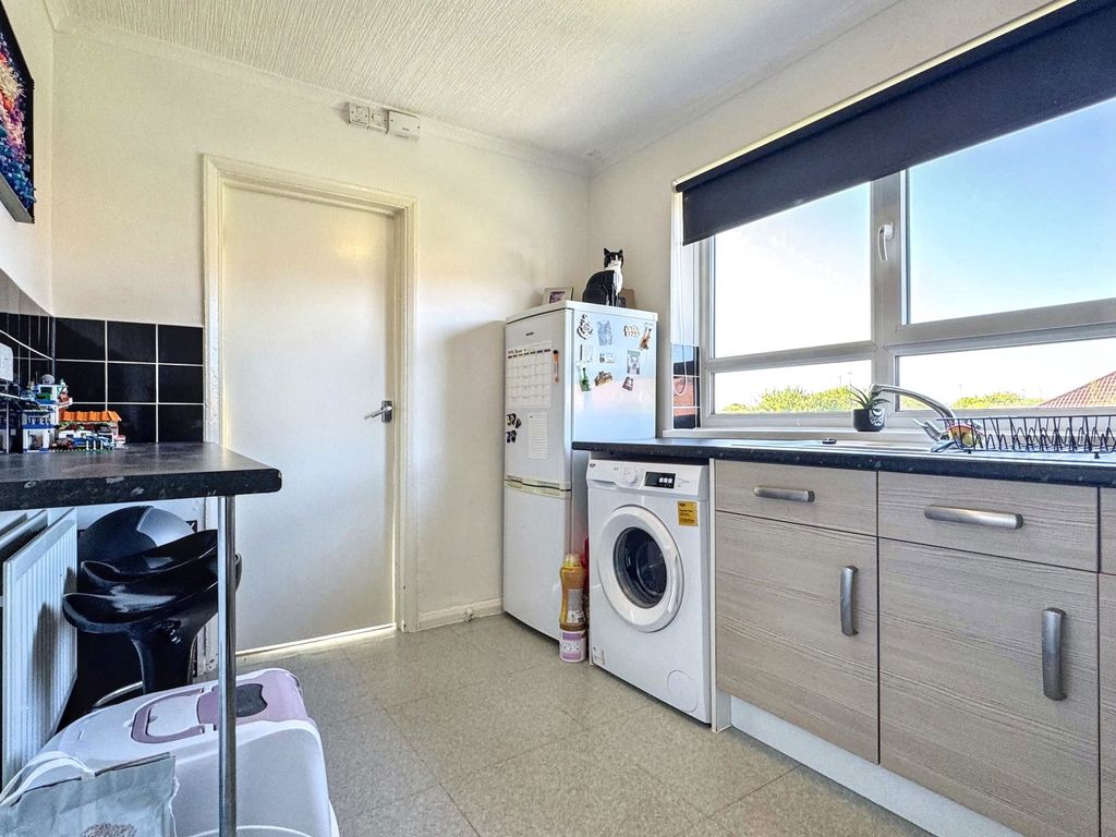 Additional image 8 of 2 bed flat for saleCrieff Grove, Jarrow NE32