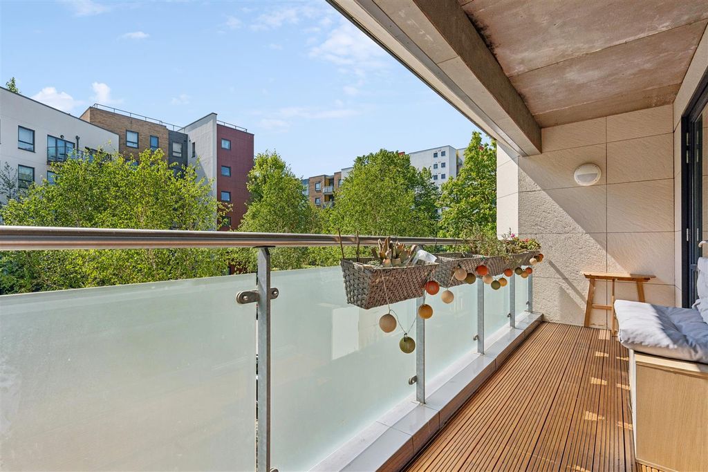 Property photo 2 of 15 11.Jpg