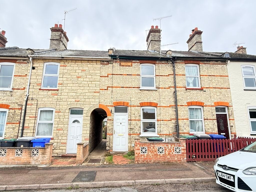 Property photo 1 of 8