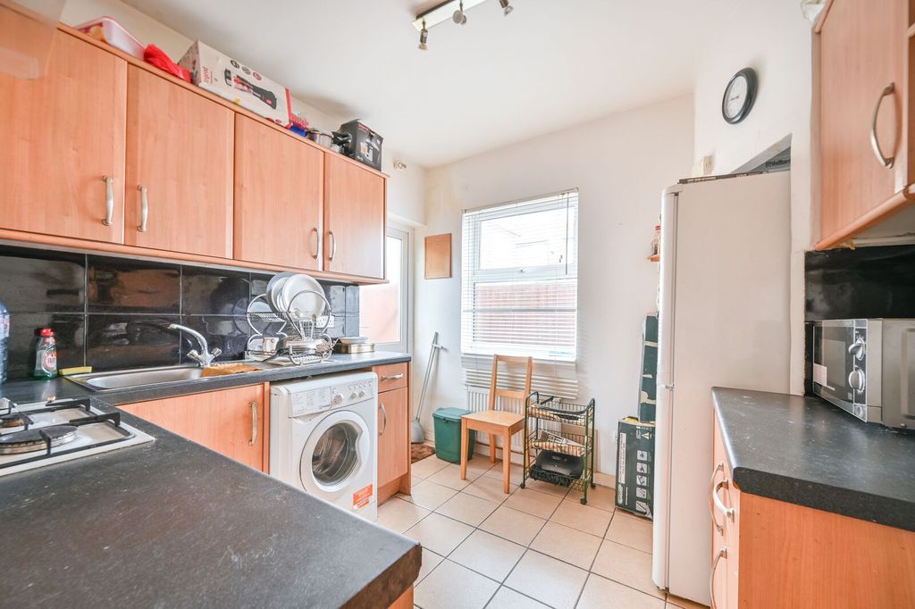 Property photo 2 of 13