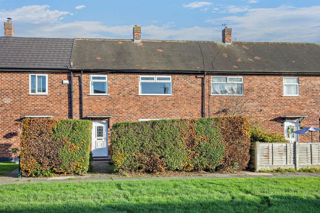 Property photo 1 of 8 8671092-Exterior04-800.Jpg