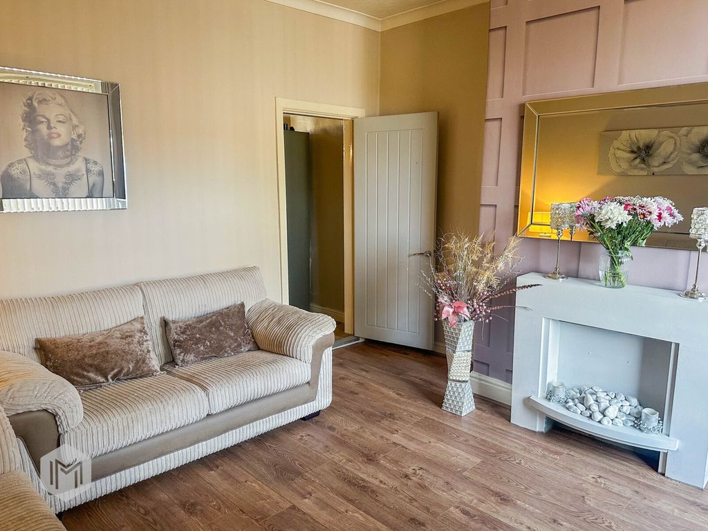 Property photo 3 of 20 Picture No. 05