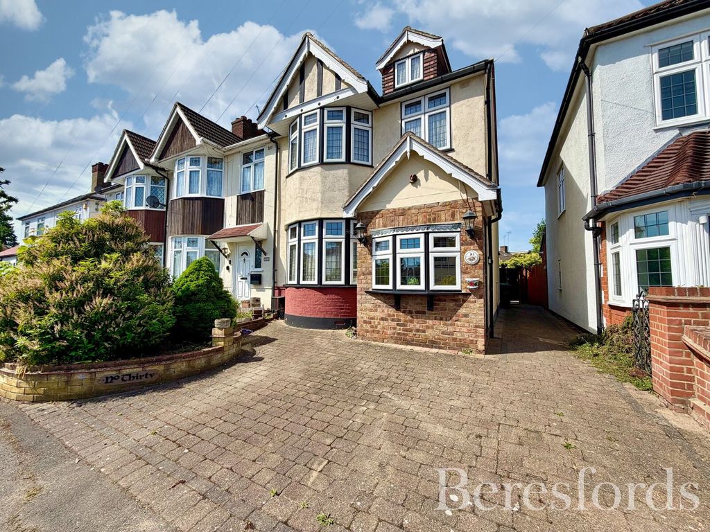 Property photo 1 of 31 Picture No. 27