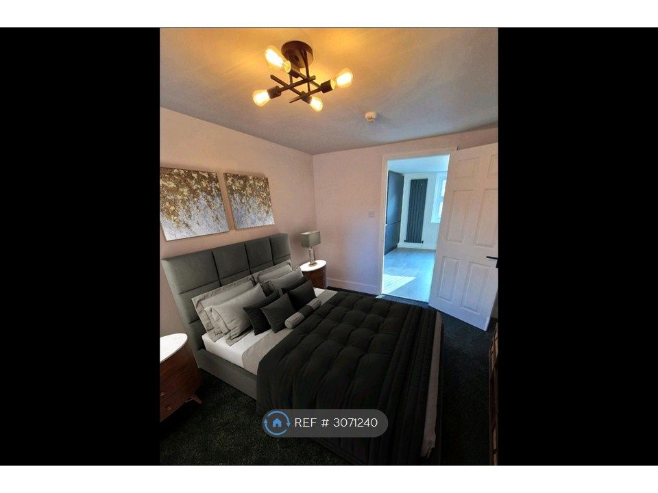 Property photo 3 of 3