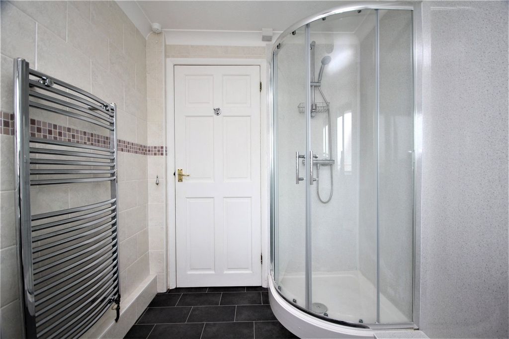 Property photo 3 of 7 Shower Room