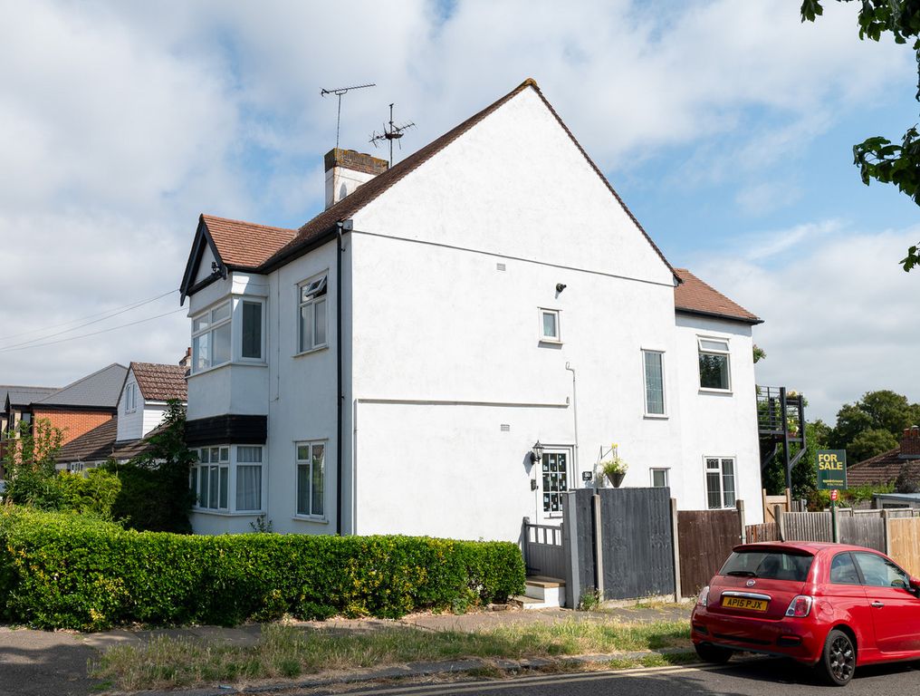 Property photo 1 of 16