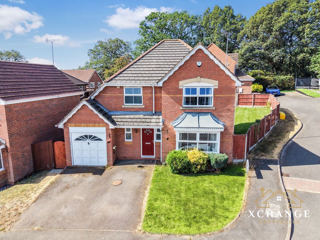 Property photo 1 of 32