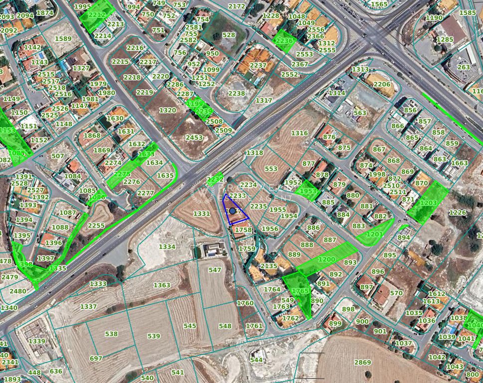 Property photo 1 of 2