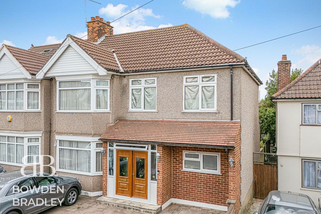 Property photo 1 of 23