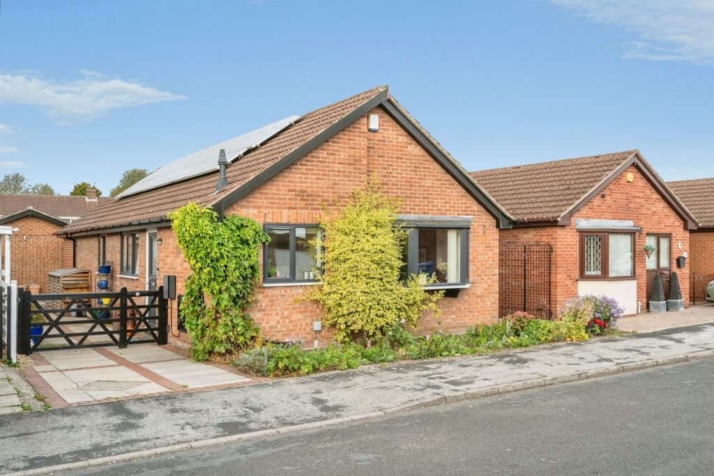 Property photo 1 of 16