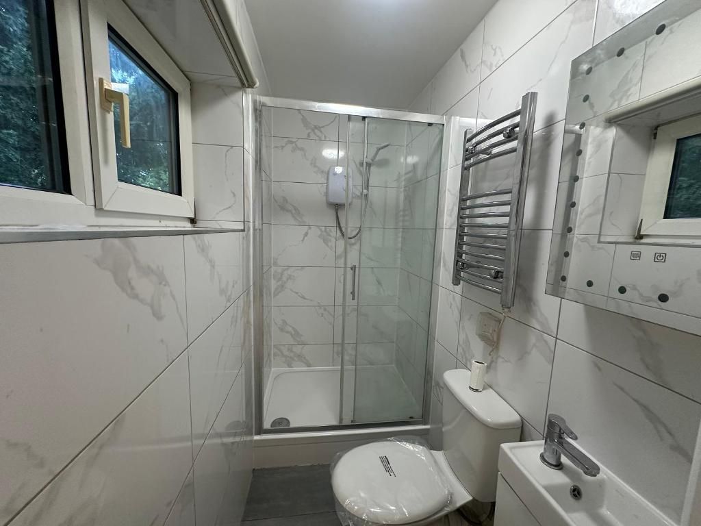 Property photo 3 of 6 Photo 3