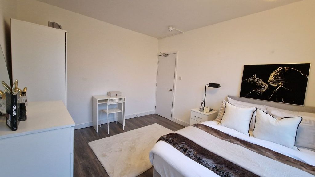 Property photo 1 of 2 Whatsapp Image 2026-03-03 At 14.27.32