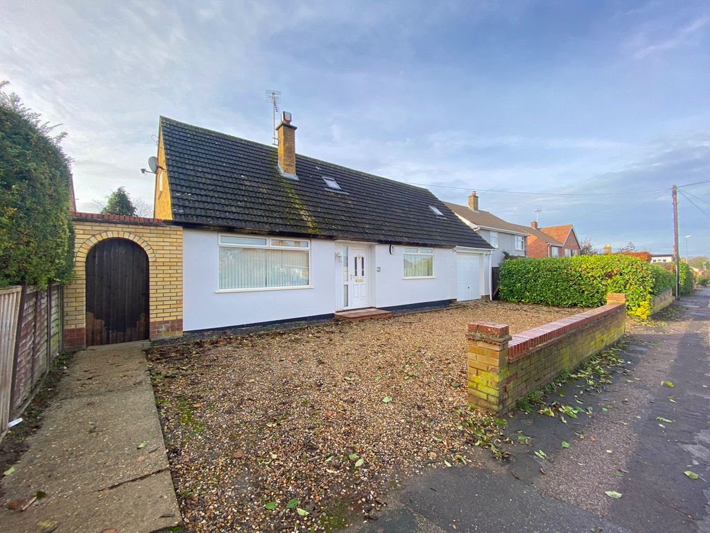 Property photo 1 of 16 Front 